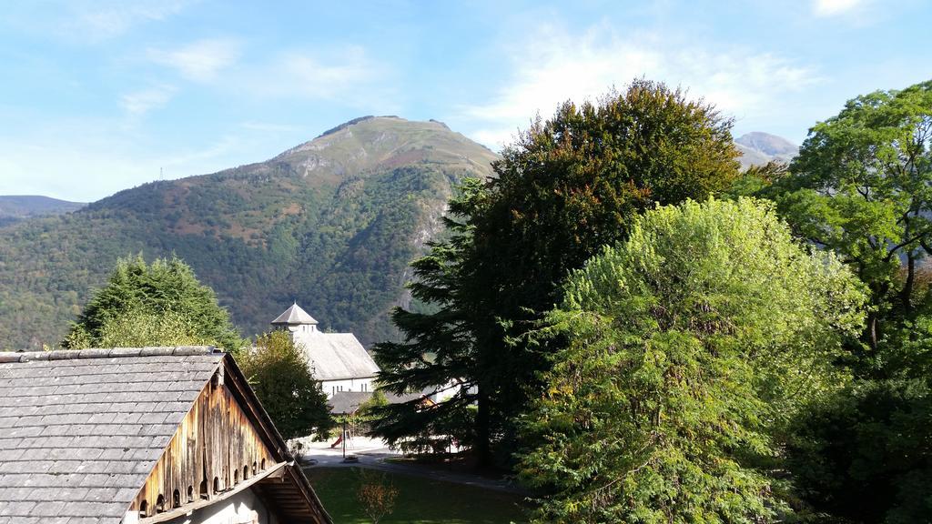 Des Touristes Hotel 2*