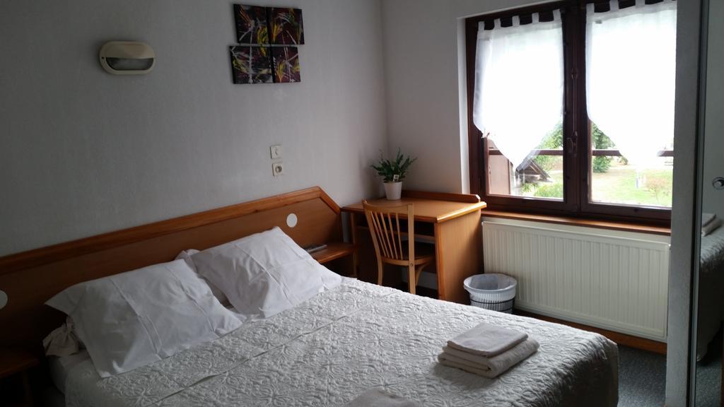 Des Touristes Hotel 2*